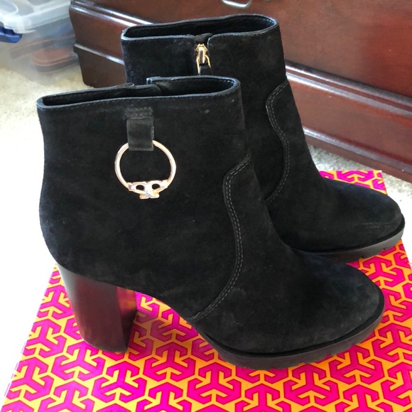 sofia lug sole bootie tory burch